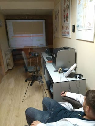 Sala de psicofisiología Gabinete de Psicología Aplicada en Gijón